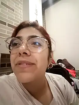 Snapshot of Rousse_Collinss chatting on 12-04-24, 04:38 Rousse Collinss online show from 12-04-24, 04:38