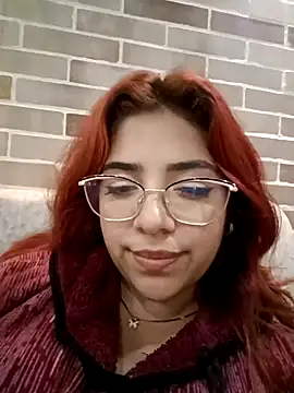 Snapshot of Rousse_Collinss chatting on 02-20-25, 03:45 Rousse Collinss online show from 02-20-25, 03:45