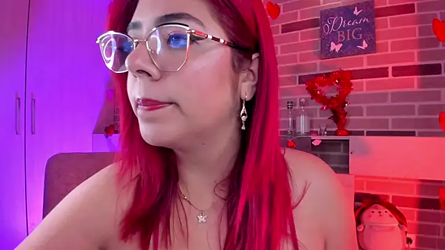 Snapshot of Rousse_Collinss chatting on 03-03-25, 03:31 Rousse Collinss online show from 03-03-25, 03:31