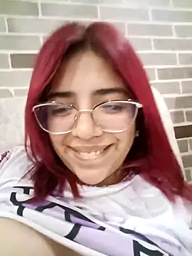 Snapshot of Rousse_Collinss chatting on 03-05-25, 03:51 Rousse Collinss online show from 03-05-25, 03:51