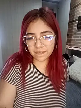 Snapshot of Rousse_Collinss chatting on 11-08-25, 04:51 Rousse Collinss online show from 11-08-25, 04:51