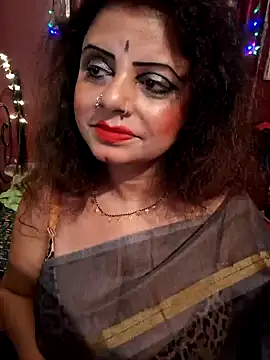 Snapshot of Maaya66 chatting on 01-10-25, 07:21 Maaya66 online show from 01-10-25, 07:21