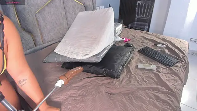 Katejordan online show from 01-08-25, 04:02