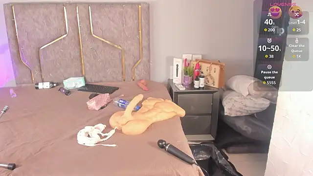 Katejordan online show from 09-14-25, 08:41