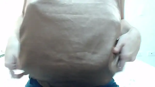 Snapshot of Caribbean_beauty_ chatting on 11-11-25, 01:49 Caribbean beauty online show from 11-11-25, 01:49