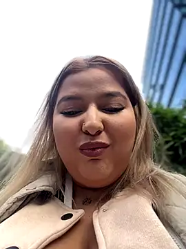 AllysonK online show from 12-05-24, 11:49