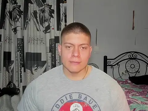 Snapshot of regan_jhonso chatting on 02-22-26, 12:23 regan jhonso online show from 02-22-26, 12:23