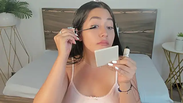 ivette bocelly online show from 03-13-25, 07:50