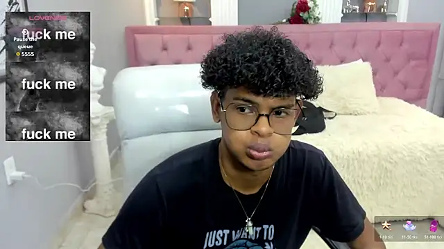 boylittle19cm online show from 11-12-25, 12:27