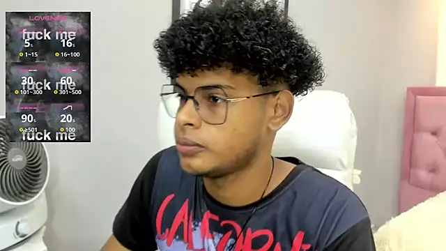 boylittle19cm online show from 11-15-25, 12:34