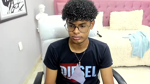 boylittle19cm online show from 11-21-25, 12:26