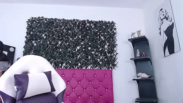 michel cardona online show from 11-18-25, 04:00