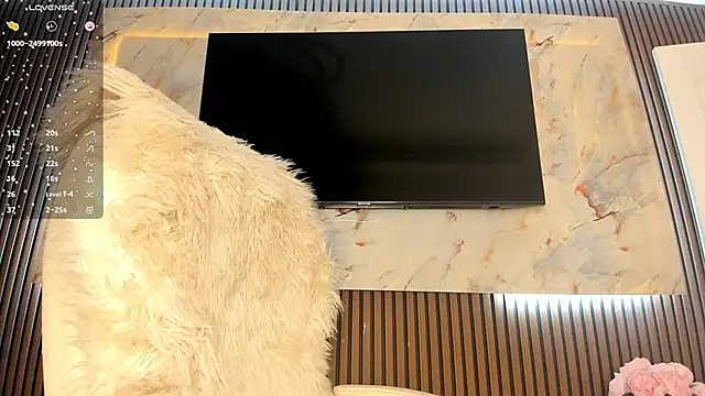 sally 009 online show from 02-17-26, 03:51