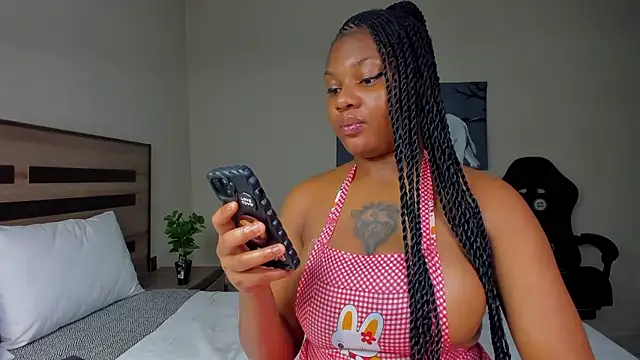 Renee-18 online show from 01-15-26, 07:13