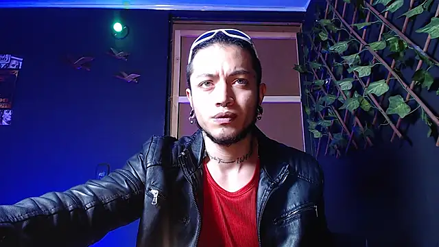 Dicaprioo  online show from 10-21-25, 03:29