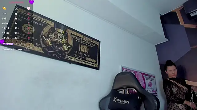 Snapshot of Elsalombardi_ chatting on 10-18-25, 12:28 Elsalombardi online show from 10-18-25, 12:28