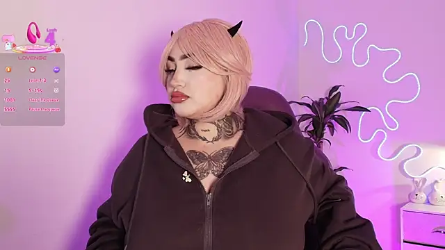 bella-green online show from 09-27-25, 03:50