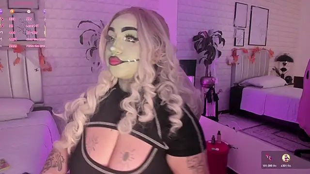 bella-green online show from 10-24-25, 07:10