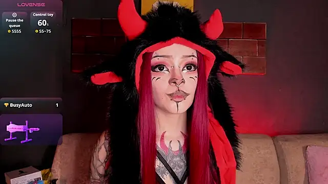 Elettra Rou online show from 10-18-25, 12:02