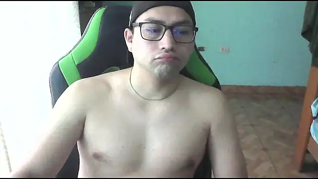 Snapshot of Allen_ibe chatting on 11-25-25, 05:02 Allen ibe online show from 11-25-25, 05:02