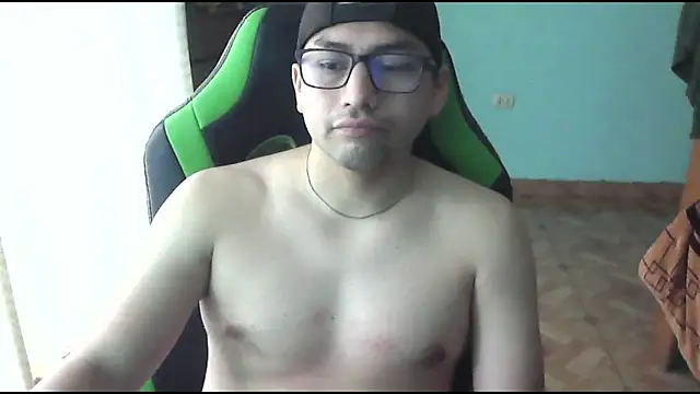 Snapshot of Allen_ibe chatting on 11-27-25, 05:48 Allen ibe online show from 11-27-25, 05:48