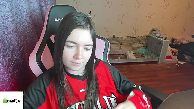 Crazy forest fairy online show from 01-13-26, 04:40