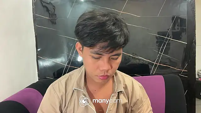 hoenika online show from 02-08-26, 12:52