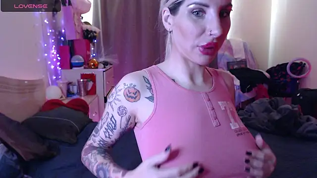 BLACKPeonyy online show from 09-10-25, 05:51