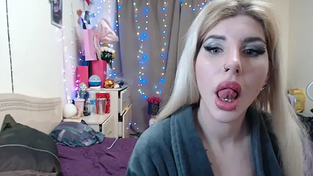 BLACKPeonyy online show from 10-31-25, 04:30