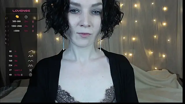 TinaWince online show from 12-22-24, 05:01