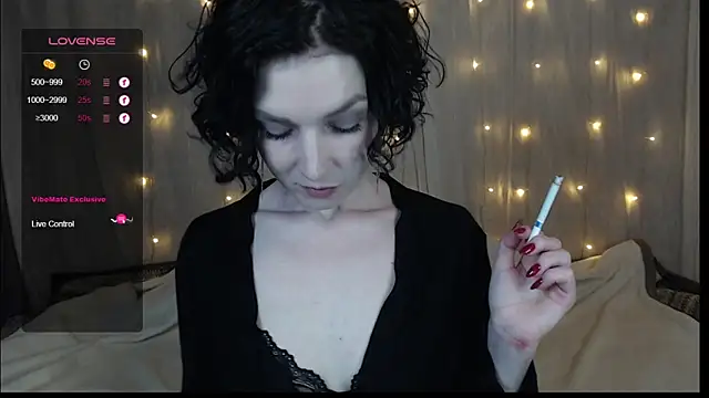 TinaWince online show from 12-27-24, 07:51