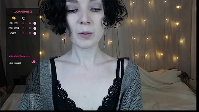 TinaWince online show from 01-08-25, 05:05