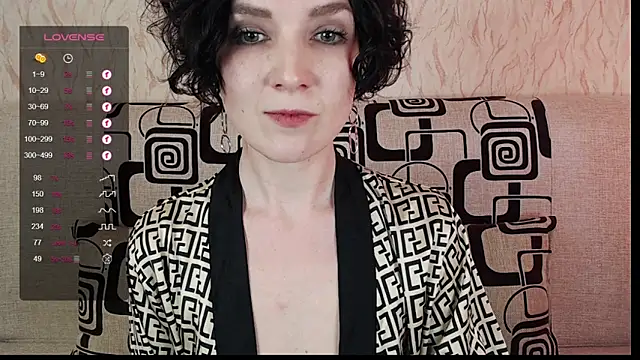 TinaWince online show from 03-16-25, 11:49