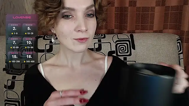 TinaWince online show from 02-02-26, 04:33