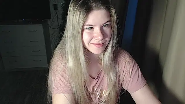 Snapshot of MelissaXKinky chatting on 12-24-24, 03:16 MelissaXKinky online show from 12-24-24, 03:16