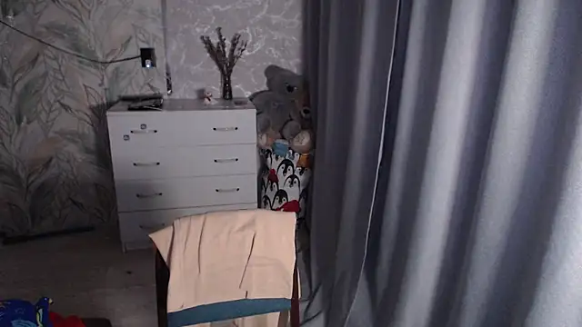 Snapshot of MelissaXKinky chatting on 11-08-25, 09:24 MelissaXKinky online show from 11-08-25, 09:24