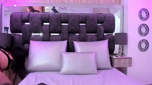 Charlotte Myers online show from 01-05-26, 08:34