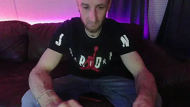 HungStud4You online show from 02-23-25, 05:45