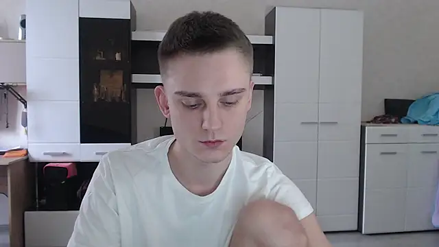 angryzan online show from 01-23-25, 10:22