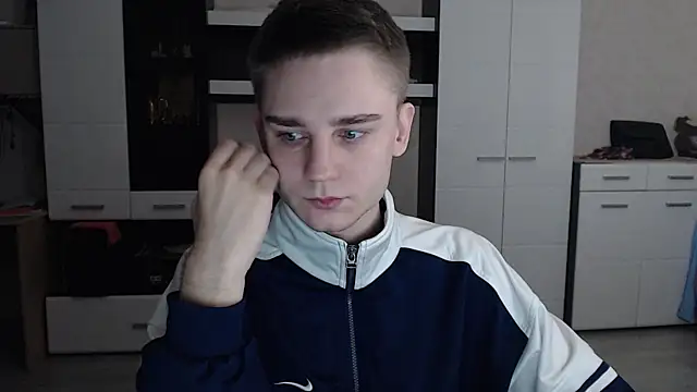 angryzan online show from 02-03-25, 04:04