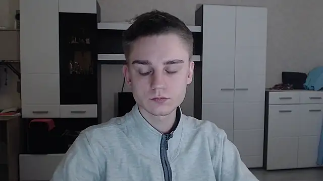 angryzan online show from 02-04-25, 07:18