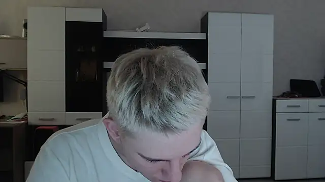 angryzan online show from 02-24-25, 10:59