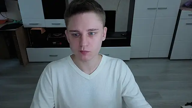 angryzan online show from 11-13-25, 06:56