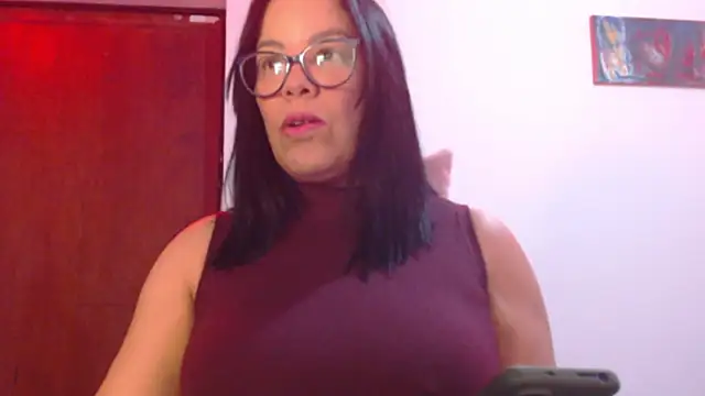 Snapshot of sofia_lopez76 chatting on 01-23-25, 03:01 sofia lopez76 online show from 01-23-25, 03:01