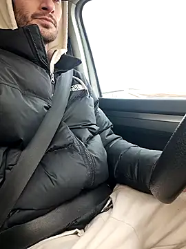 Zeefy online show from 02-08-25, 07:59