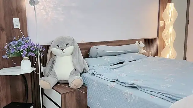  Ely  online show from 10-23-25, 03:55