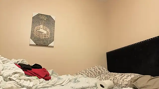 Snapshot of hailzeffn chatting on 11-02-25, 12:24 hailzeffn online show from 11-02-25, 12:24