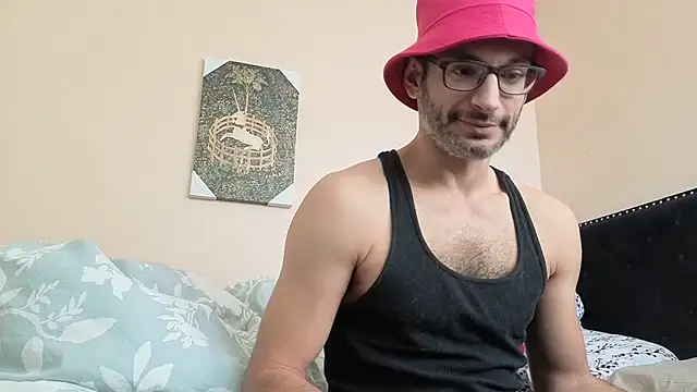 Snapshot of hailzeffn chatting on 11-10-25, 01:43 hailzeffn online show from 11-10-25, 01:43