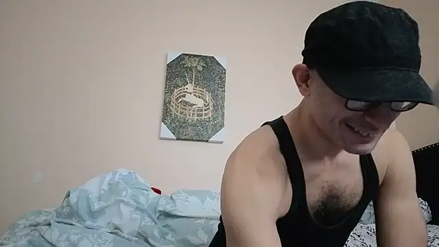 Snapshot of hailzeffn chatting on 11-12-25, 02:06 hailzeffn online show from 11-12-25, 02:06