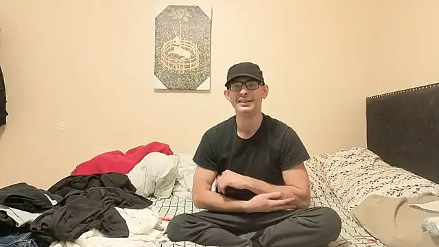 Snapshot of hailzeffn chatting on 12-17-25, 11:11 hailzeffn online show from 12-17-25, 11:11